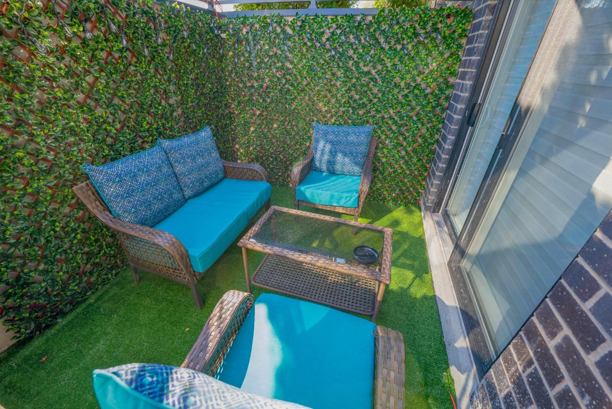 Cozy Nest Niagara Falls